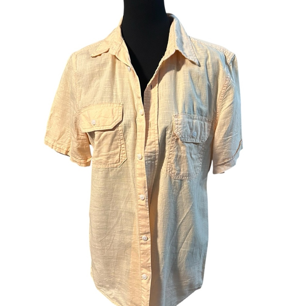 St. John's Bay Short-Sleeve Button-Down Shirt small